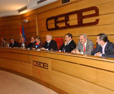 El ministro de Agricultura, Alimentacin y Medio Ambiente, Miguel Arias Caete
