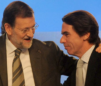 Rajoy y Aznar, en el 17 Congreso Nacional del Partido Popular en Sevilla