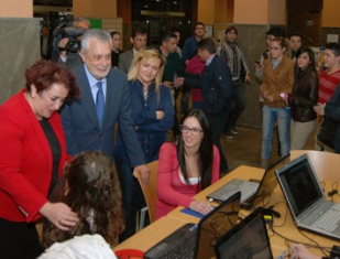 Noticia de Politica 24h: Grin ratifica que el compromiso sagrado de los socialistas es la educacin para avanzar en una Andaluca no slo mejor, sino tambin ms rica