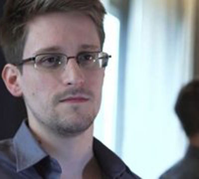 Noticia de Politica 24h: Glenn Greenwald: Amrica Latina ofrece asilo a Snowden ante acciones 