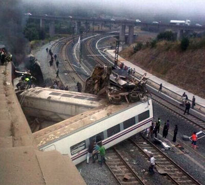 Noticia de Politica 24h: FACUA muestra su solidaridad a las vctimas de la tragedia ferroviaria de Santiago y ofrece su apoyo