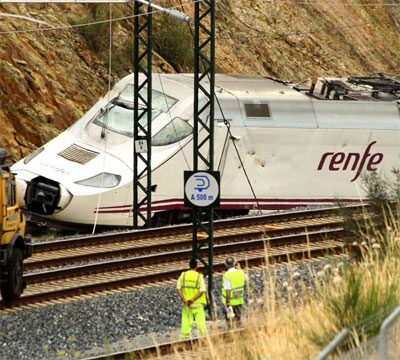 Noticia de Politica 24h: FACUA insta a Renfe a pagar cuanto antes los anticipos a los afectados por la tragedia de Santiago