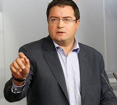 scar Lpez, foto de archivo