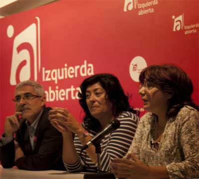 Noticia de Politica 24h: Gaspar Llamazares, Montse Muoz, Luis Garca Montero, Almudena Grandes, Carlos Berzosa, Teresa Aranguren y muchos amigos en la apertura de: el foro 