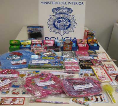 La Polica Nacional interviene ms de un milln de objetos falsificados dispuestos para su venta