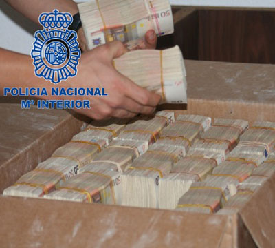 Noticia de Politica 24h: La Polica Nacional se incauta de 10.000.000 en efectivo y 452 kilos de cocana ocultos en un chal de Valencia